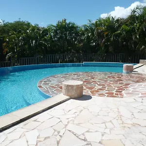  Appartement Ezana En Rez De Jardin Dans Une Résidence Calme Avec Piscine